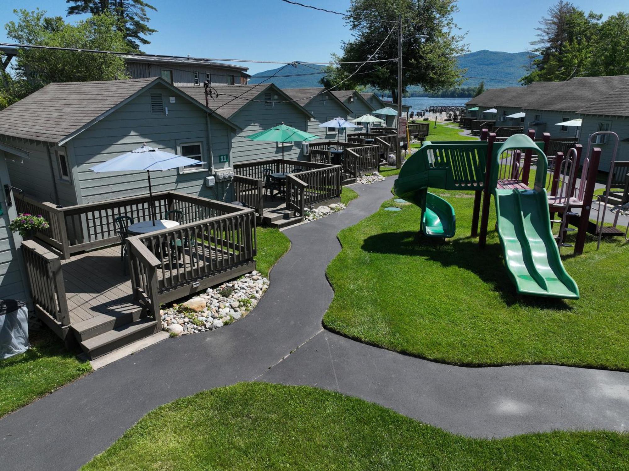 Lake George Diamond Cove Cottages, Cabins, & Hotel Экстерьер фото